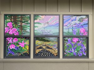 The Center Window Contest Display